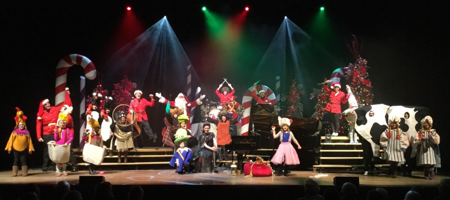 St. Joseph brought the Christmas cheer to Santa's 12 Days Of Christmas Tale tonight!! That Maid Of Milking Cow was sure a feisty one! Merry Christmas All!!