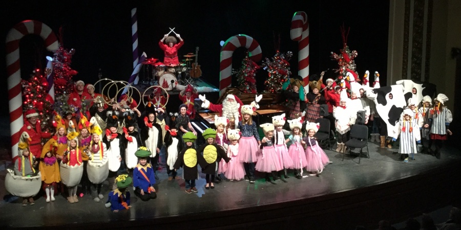 A merry time was had in Minot this afternoon!! Thank you children for helping Santa tell his 12 Days Of Christmas tale!! Merry Christmas one and all!!