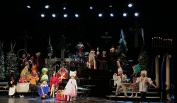 Santa had such a fun evening in Oconomowoc telling his Twelve Days Of Christmas tale with all the beautiful kids from the crowd. Maybe the stork will visit that sweet little Calling Bird’s home this year! Merry Christmas one and all!